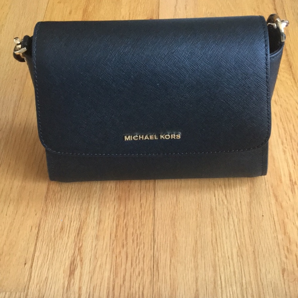 New Without tags Michael Kors black handbag